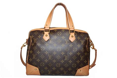 louis vuitton classic shoulder bag|original Louis Vuitton shoulder bag.